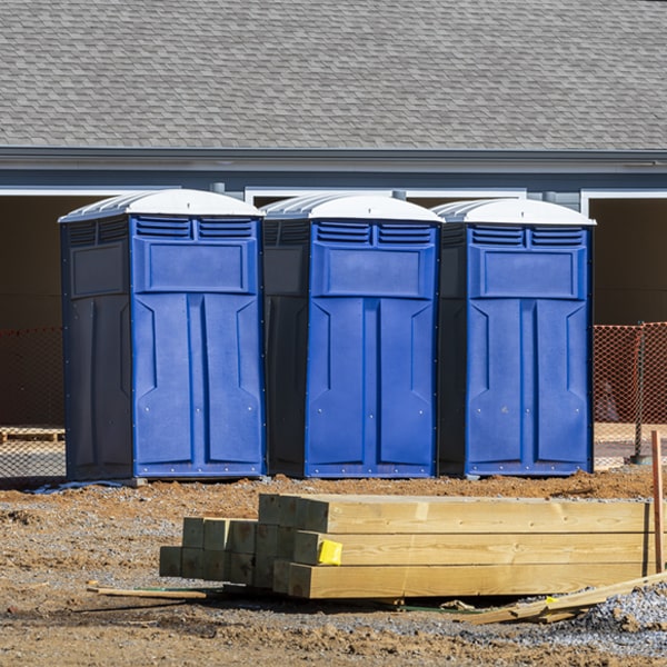 how can i report damages or issues with the portable toilets during my rental period in Arcadia California